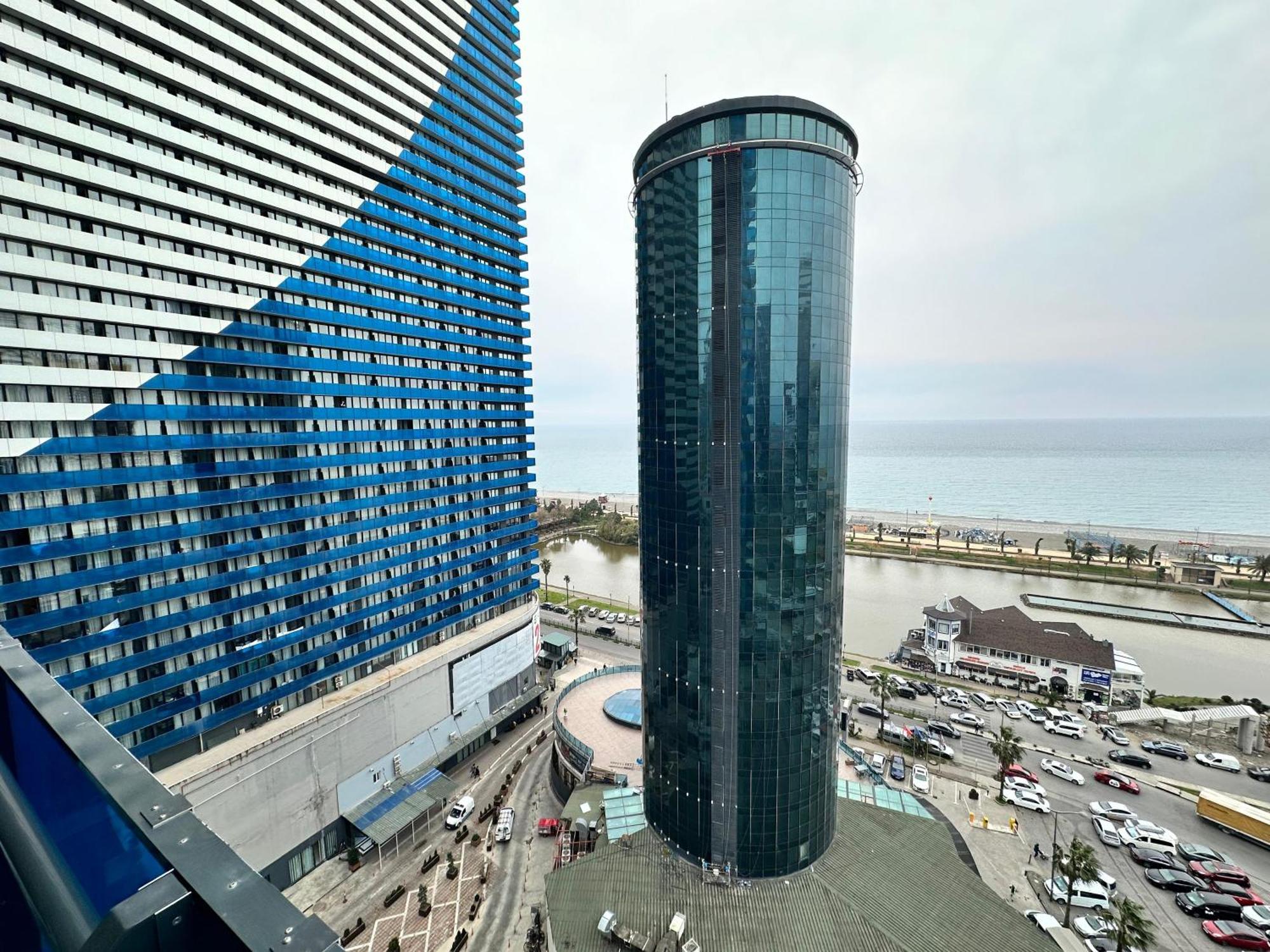 Batum Apart Apartment Ngoại thất bức ảnh