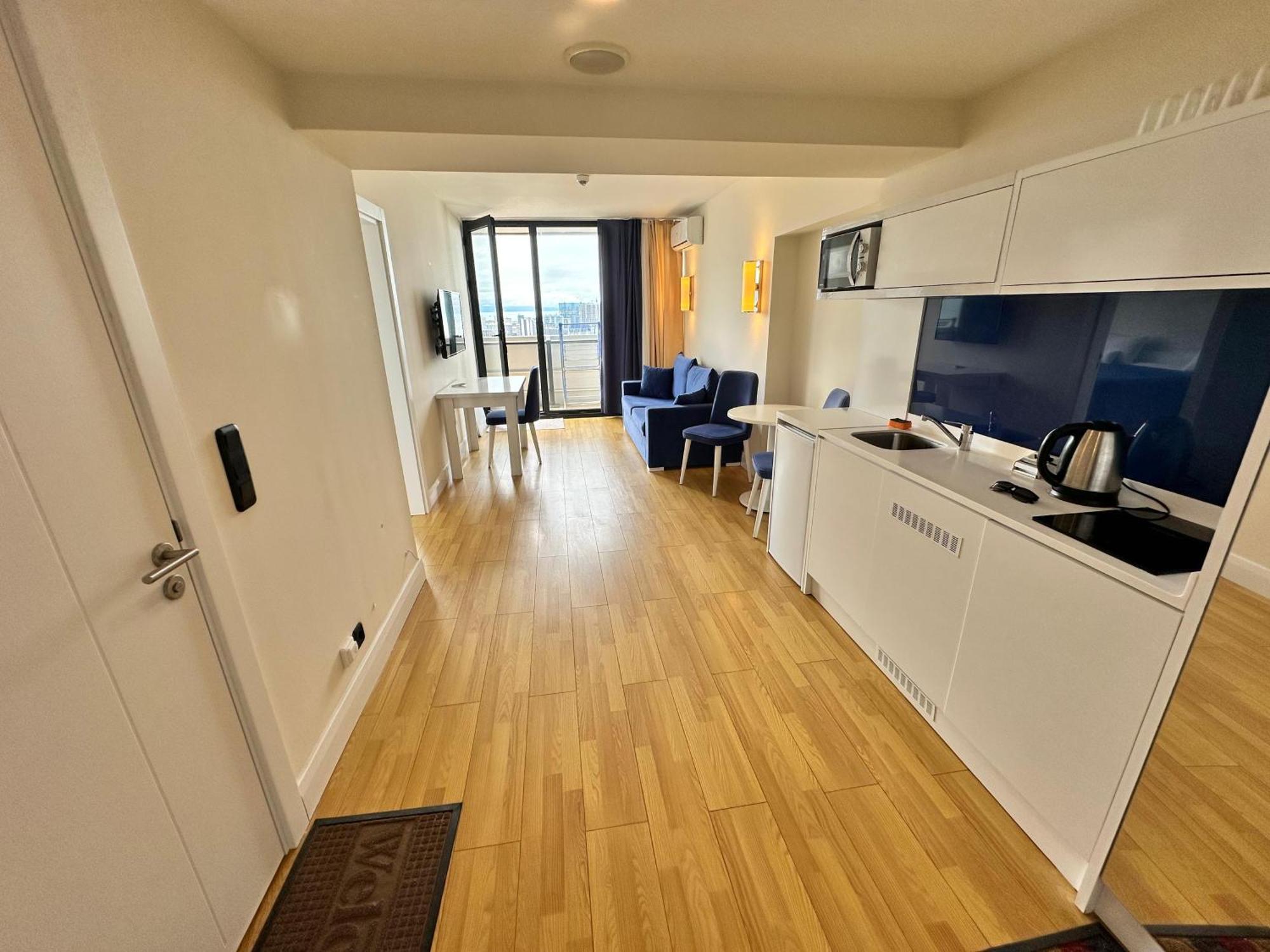 Batum Apart Apartment Ngoại thất bức ảnh